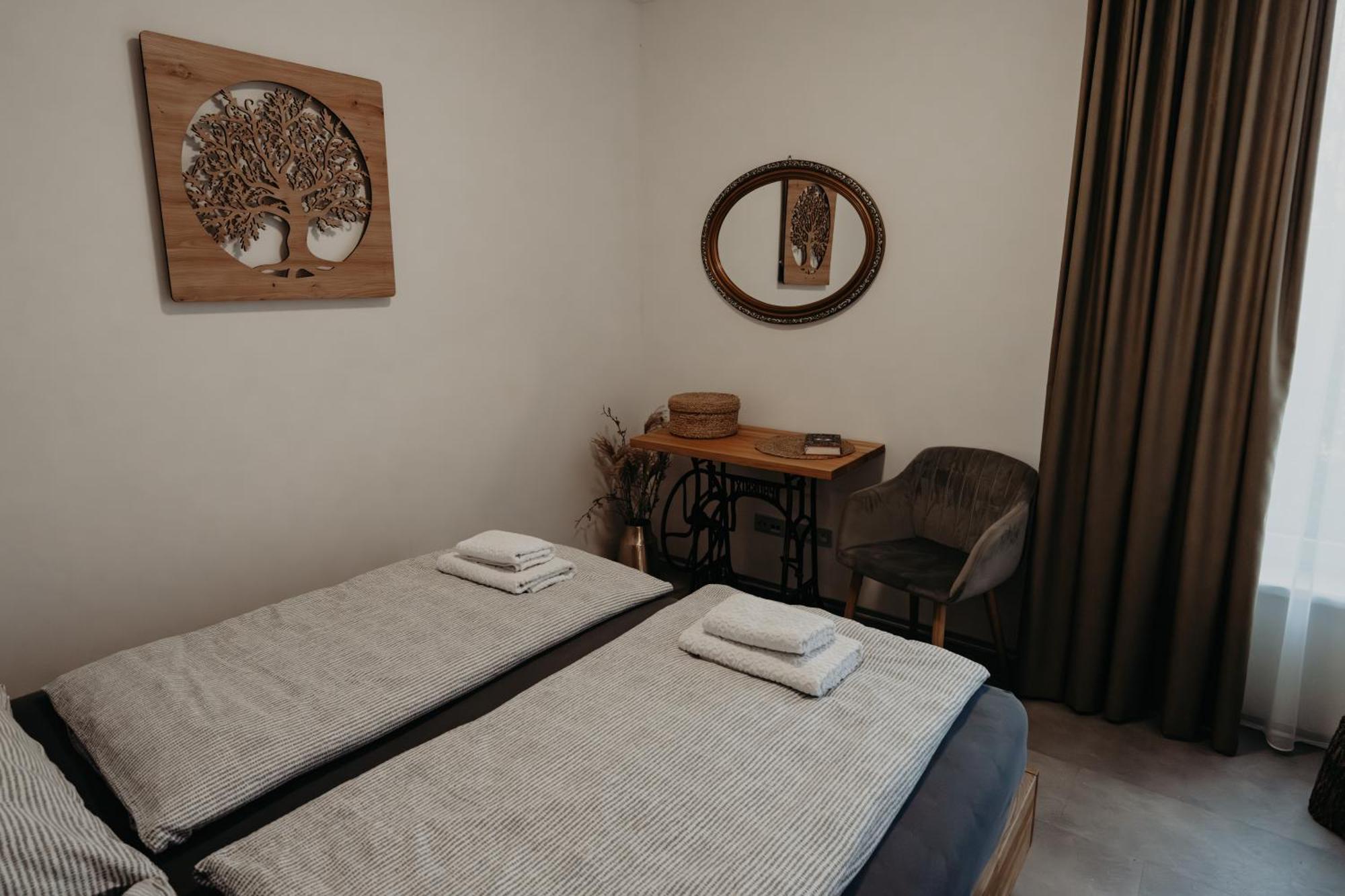 Apartman Usti Hranice  Buitenkant foto